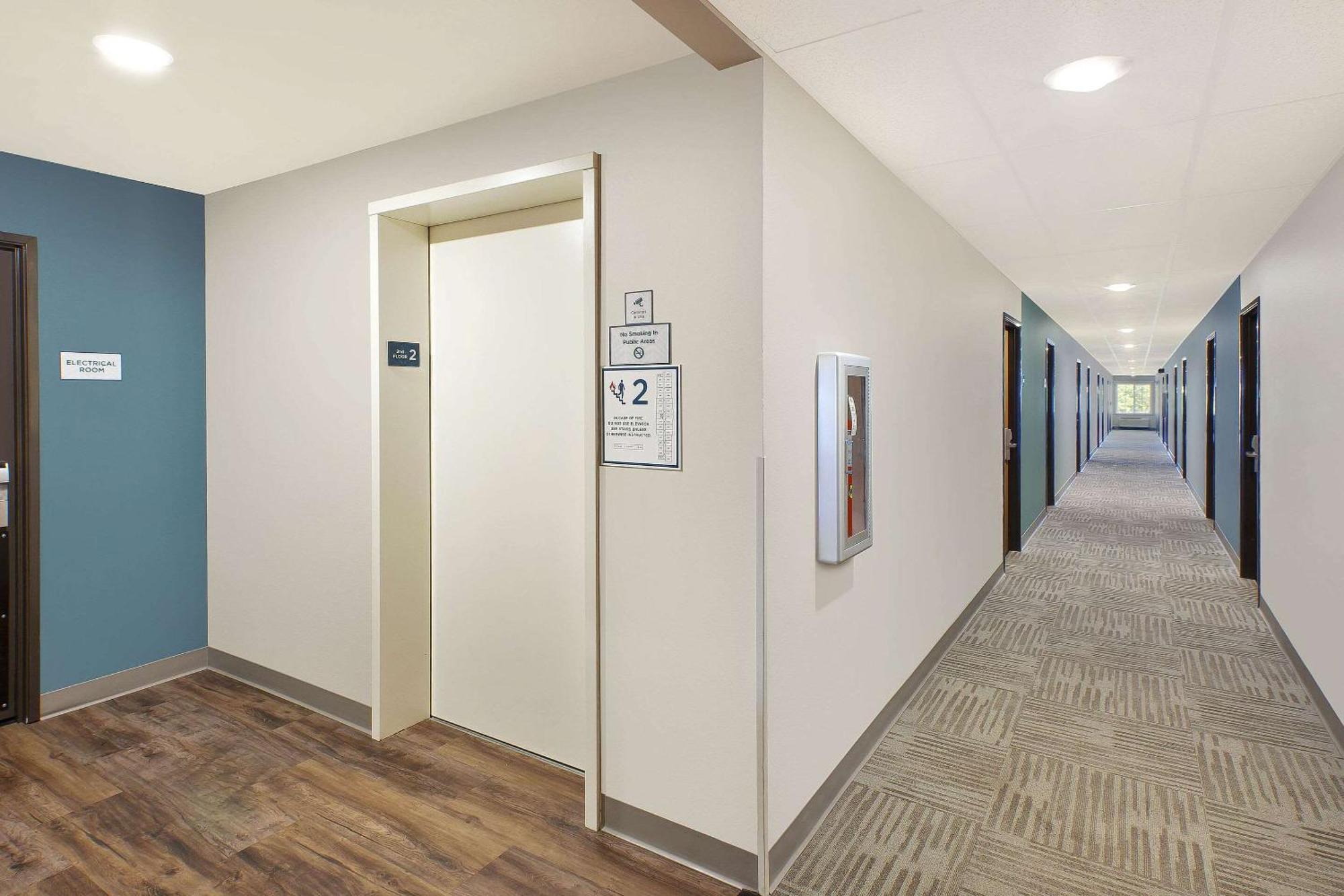Woodspring Suites St Louis St Charles Saint Charles Bagian luar foto