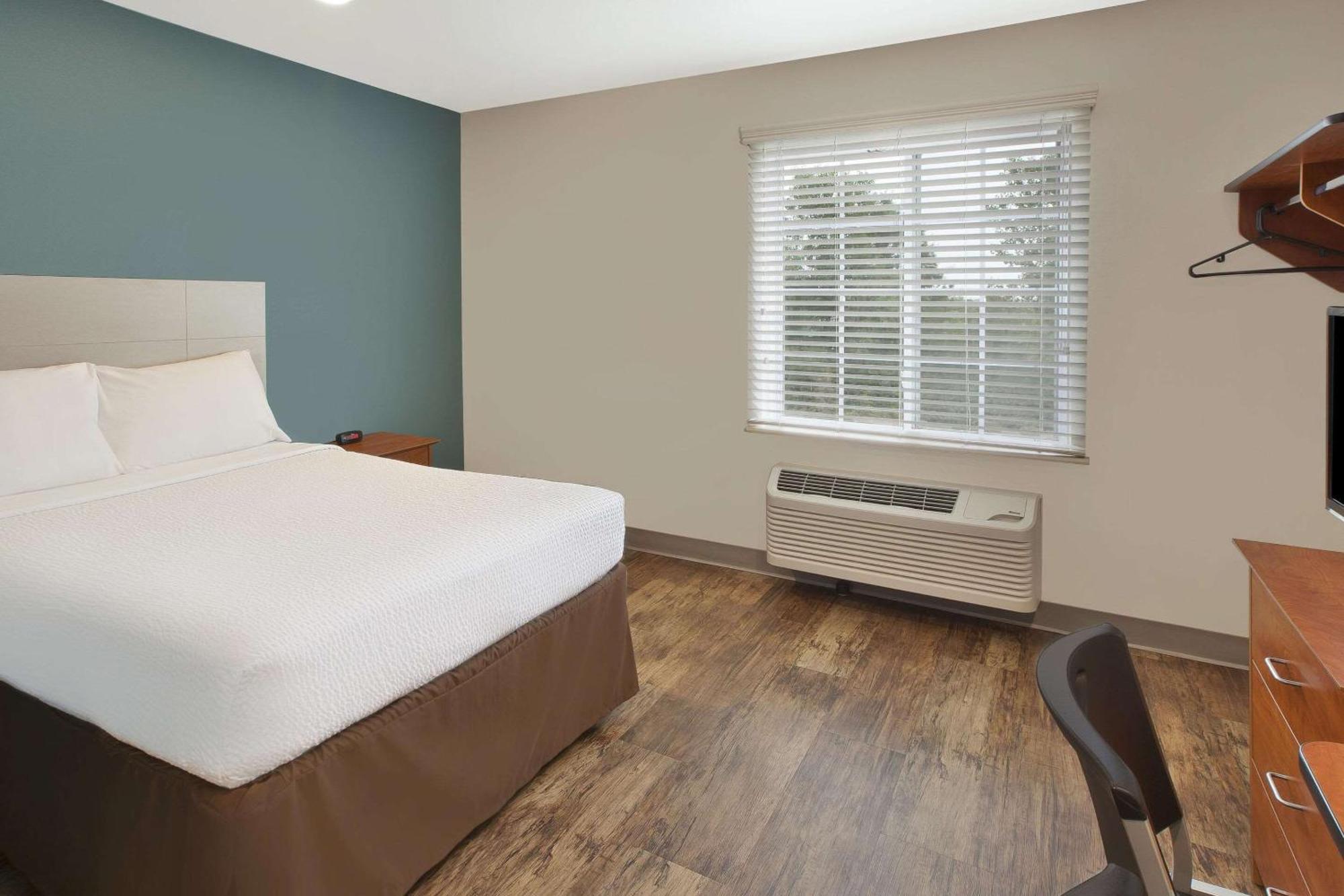Woodspring Suites St Louis St Charles Saint Charles Bagian luar foto